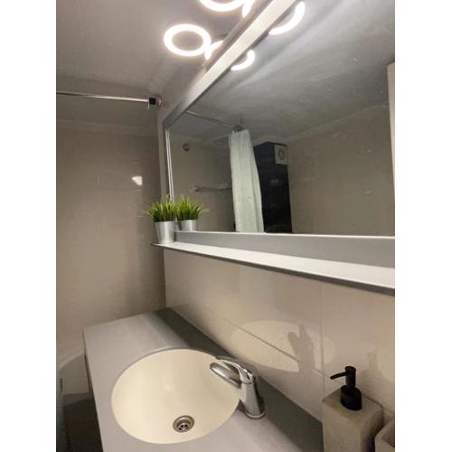 Bluebay Lycabettus Cozy apartment 6