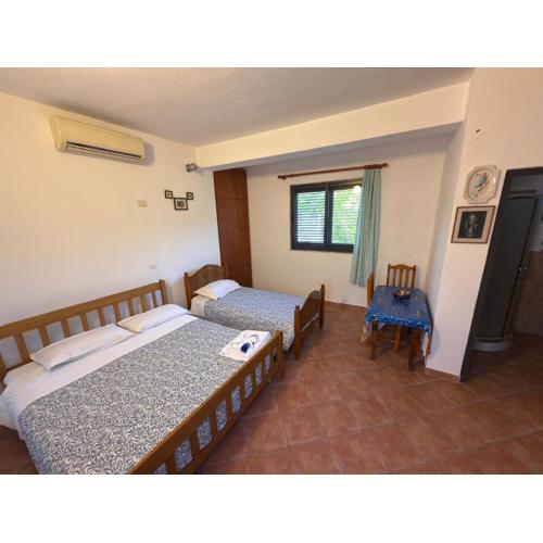 Bluestone rooms