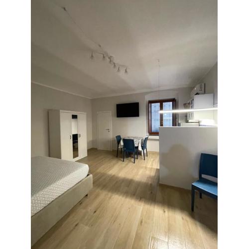 Blumare accomodation