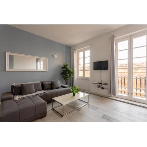 BnBNova - Historic Valletta Penthouse