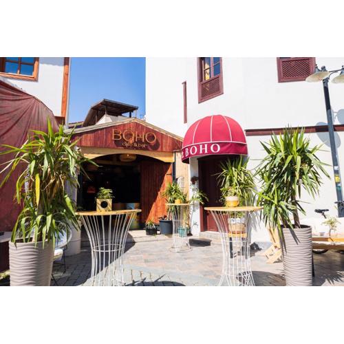 Boho Oldtown Apart