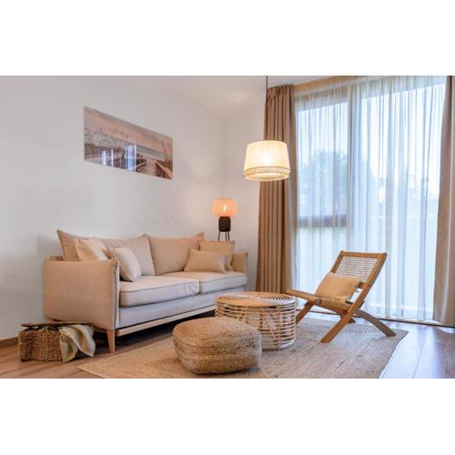 Boho Sea View One-bedroom Pool & SPA apartment