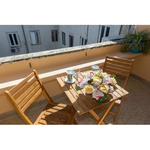 Boki 2 one bedroom apartment in old town with balcony