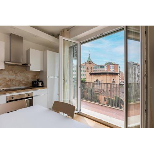Bologna city center view by Wonderful Italy