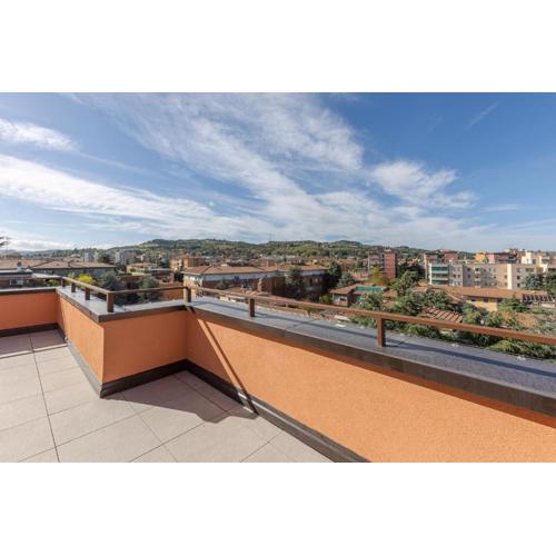Bologna Hills View - Stunning Attic with Terrace