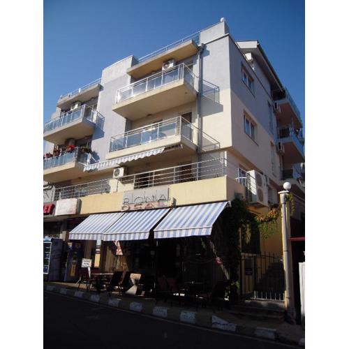 Bona Dea Club B&B