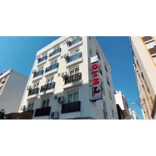 Bone Apart Otel