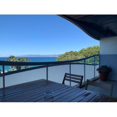 Bonito apartamento con vistas al mar en Salou