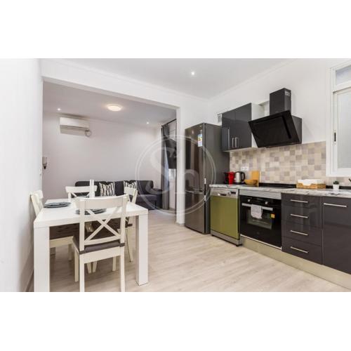 Bonito apartamento para 8