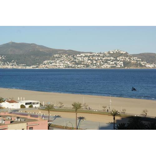 Bonito apartamento vista mar AV-25