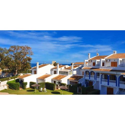 Bonito y espacioso dúplex con piscina en Denia