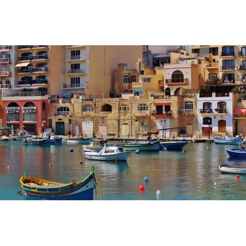 Bookarest Hostel Malta