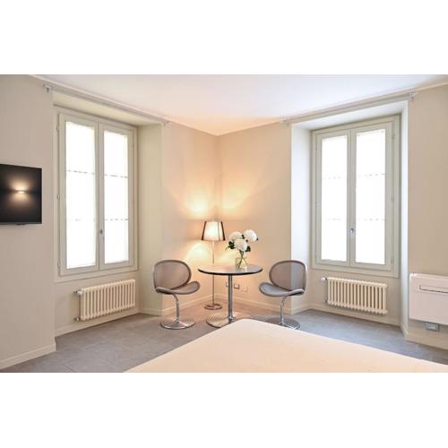 Borgovico48 Cozy Apartament Near the Station San Giovanni and the City Center