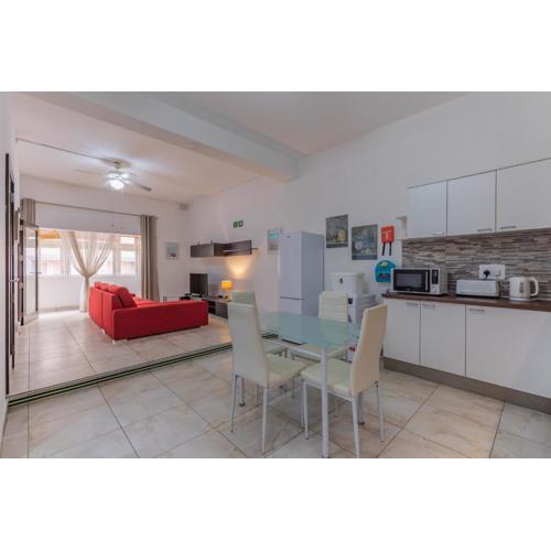 Bormla - Comfortable two bedroom apartment