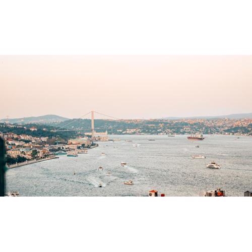 Bosphorus View Oasis 3 BR- 2 BA APARTMENT