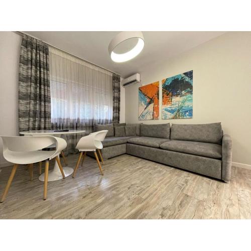 Boutique 3 - Cozy Central 1-Bedroom