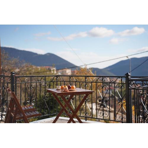 Boutique Arachova Retreat - Peaceful Mountain View
