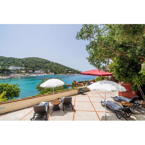 Boutique & Beach Hotel Villa Wolff