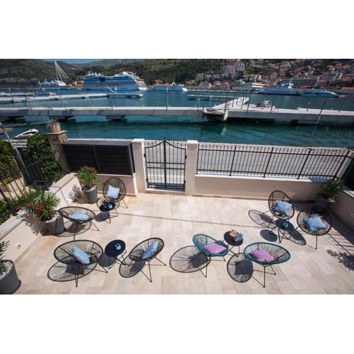Bova Luxury Rooms