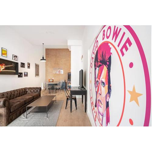 Bowie House - Madrid River-A-SALVAD