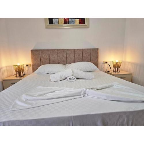 Bral One Bedroom - Near the Beach