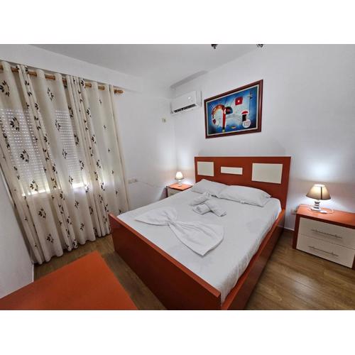 Bral Plepa - Two-Bedroom Apartment Beachfront