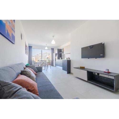Brand New Apartment 3 Bdr 2 Bth B10