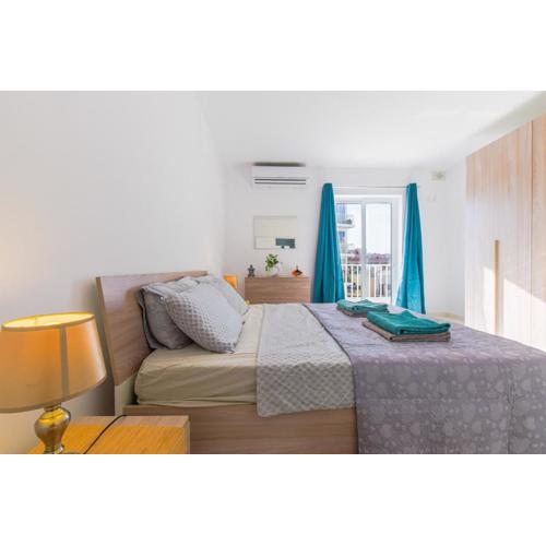 Brand New Apartment 3 Bdr 2 Bth HB6