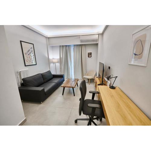 Brand new Athens Museum Apt
