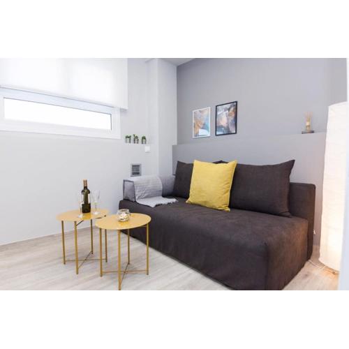Brand New flat near Lycabettus Hill by Luckeys