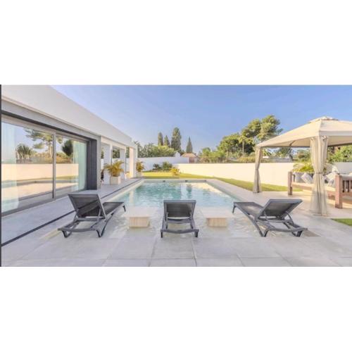 Brand New Modern Villa