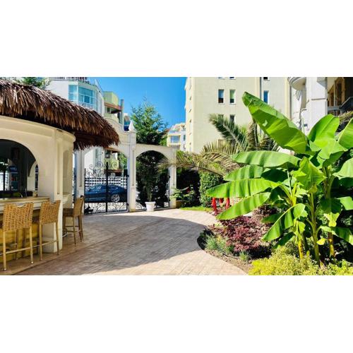 Bratanov Harmony Suites Dream Island Apartments