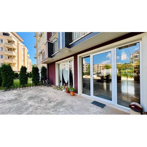 Bratanov Vip Vision Apartment