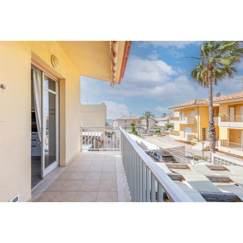 Brezza di Mare - Marina di Ragusa Apt with Parking