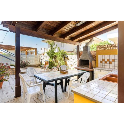 Brezza Marina - Lovely Flat with Veranda & Parking
