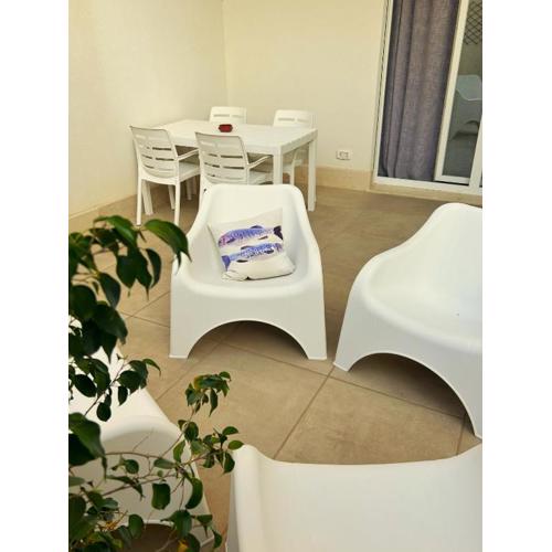 Brezza Suite - patio & sea - bilocale in centro - affitto breve