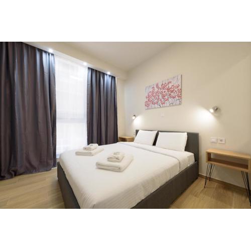 Bright 1-Bedroom Apartment