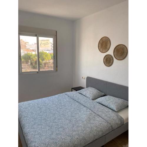 Bright 2BDR apt with AC Acequion beach