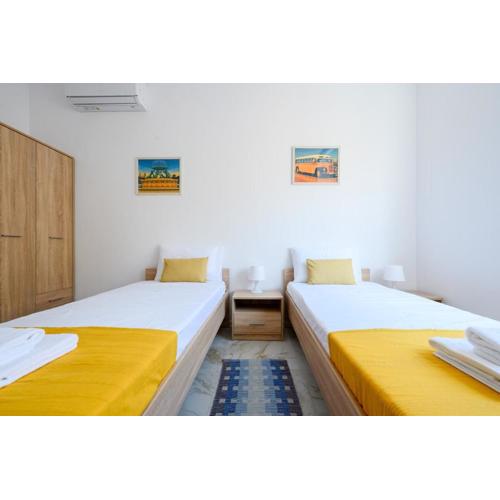 Bright & Airy Apt in Central Sliema - Sleeps 3