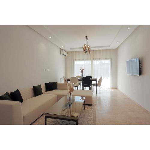 Bright and Cozy New 3 Bedrooms Apartment