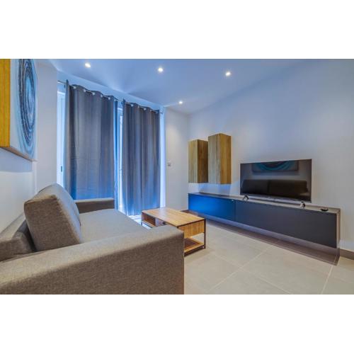 Bright and Modern 2BR Prime St Julian’s Location
