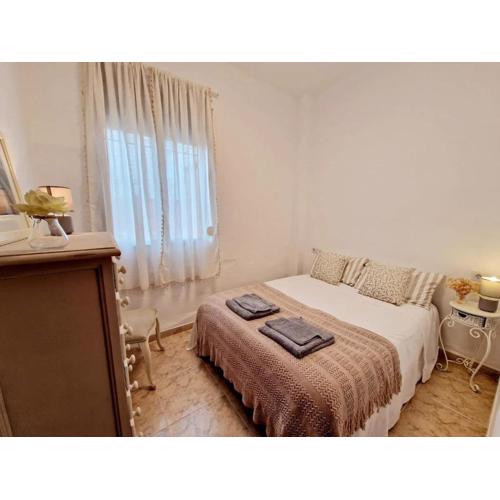 Bright Apartment in Seville with Private Garden