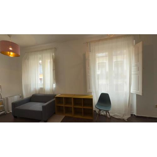 Bright Apartment in the Heart of Lavapies - B41