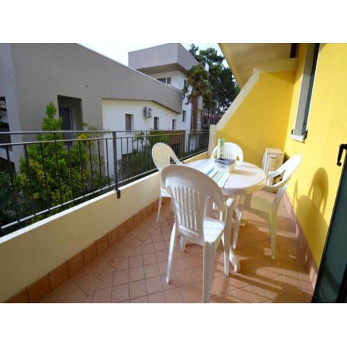 Bright apartment with ac 350m far the sea