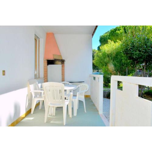 Bright apartment with private garden by Beahost
