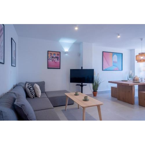 Bright Apartment with views 3 Bedrooms 2 Bathrooms