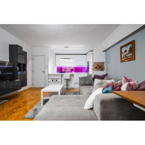 Bright & Central 1BD Flat - Dedicated Work Space by Flat Mаnager