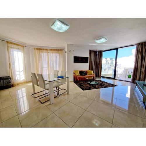 Bright & Central Apartment - Free Wifi
