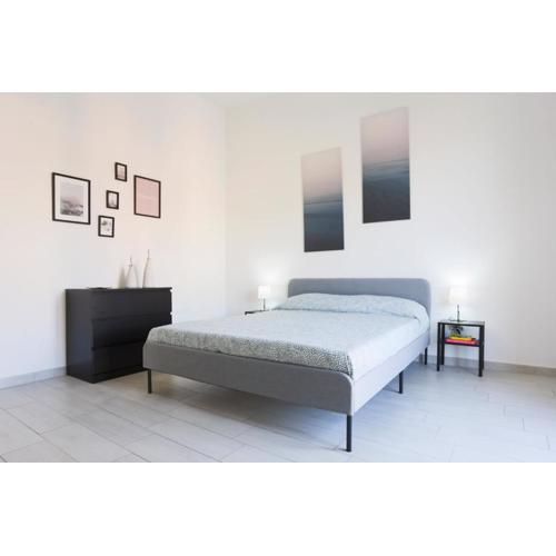 Bright & Central Apartment near the station
