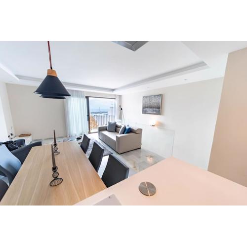 Bright Duplex in Puerto Banus with Marina Views